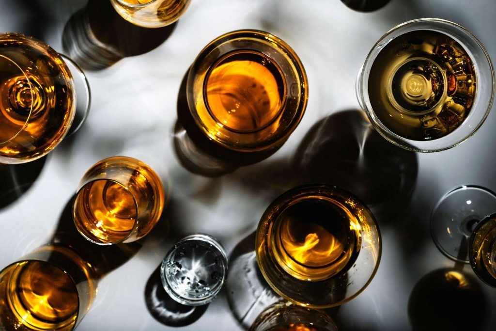How Does The Shape Of A Whiskey Glass Impact The Drinking Experience?
