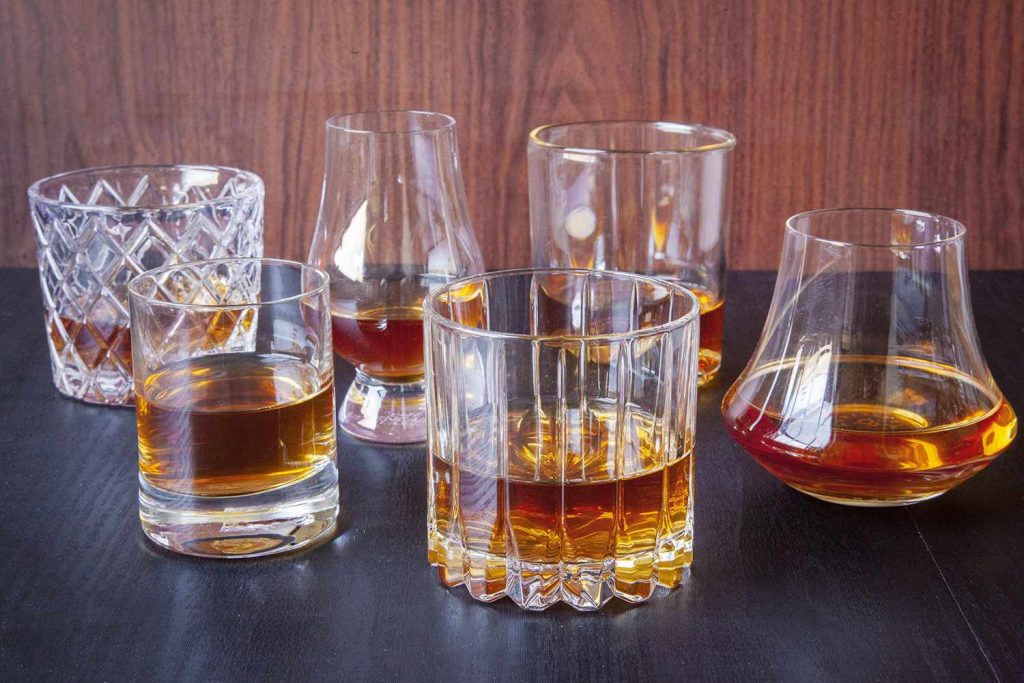 What Characteristics Should You Look For In A Good Whiskey Glass?
