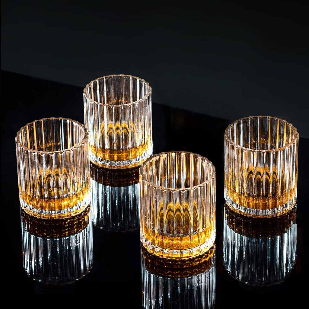 Combler Whiskey Glasses for Men, Bourbon Glass 10oz, Cocktail Glasses Set of 4, Rocks Glasses, Crystal Old Fashioned Glass, Bourbon Gifts for Men, Glasses Drinking Set
