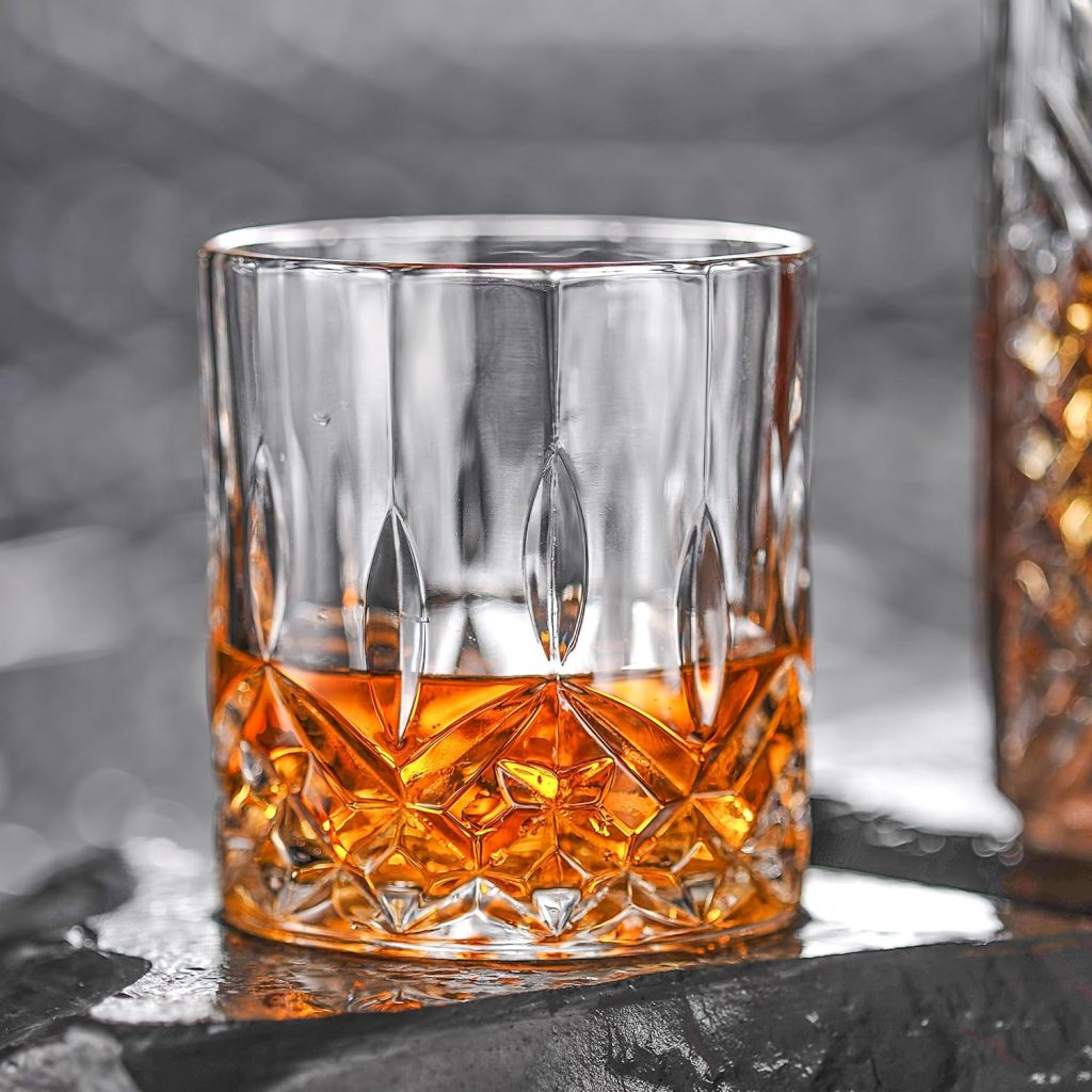 QUMMFA Whiskey Glasses Set of 8, 11 OZ Cocktail Glasses In Gift Box, Old Fashioned Glasses for Drinking Scotch Bourbon Cognac Vodka Rum Liquor, Rocks Glasses, Crystal Scotch Glasses, Gifts for Men