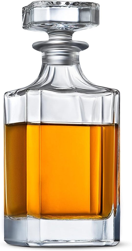 LUXU Whiskey Decanter,Square Whiskey Decanter with Stopper,Premium 25 oz Whiskey Decanter for Liquor Scotch Bourbon Vodka Brandy or Wine Clear
