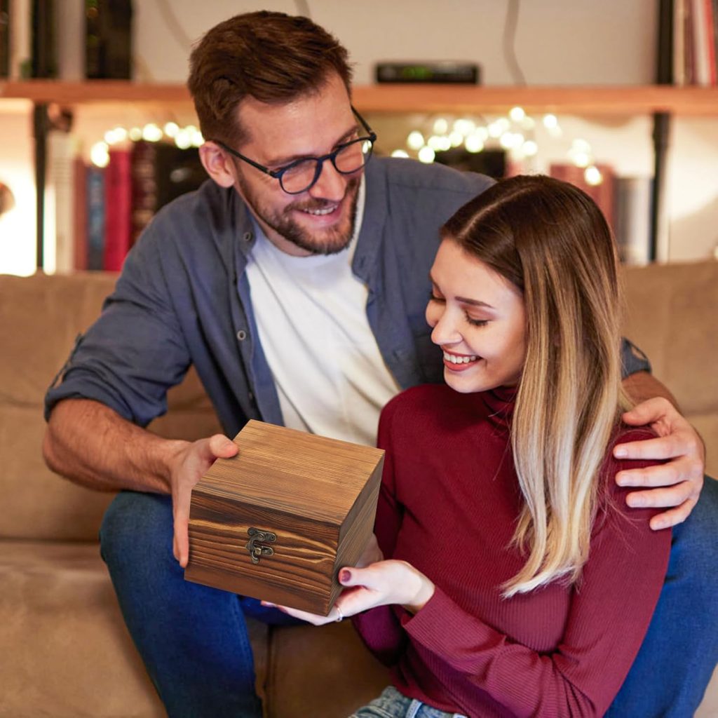 Whiskey Stones Gift Set - Bourbon Stones Gift for Men - 4 Granite Chilling Whiskey Rocks - Whiskey Glass and Stones Set - Drinking Gifts for Men Dad Husband Birthday Fathers Day Groomsmen Gifts Whiskey Stones Gift Set - Bourbon Stones Gift for Men - 4 Granite Chilling Whiskey Rocks - Whiskey Glass and Stones Set - Drinking Gifts for Men Dad Husband Birthday Fathers Day Groomsmen Gifts